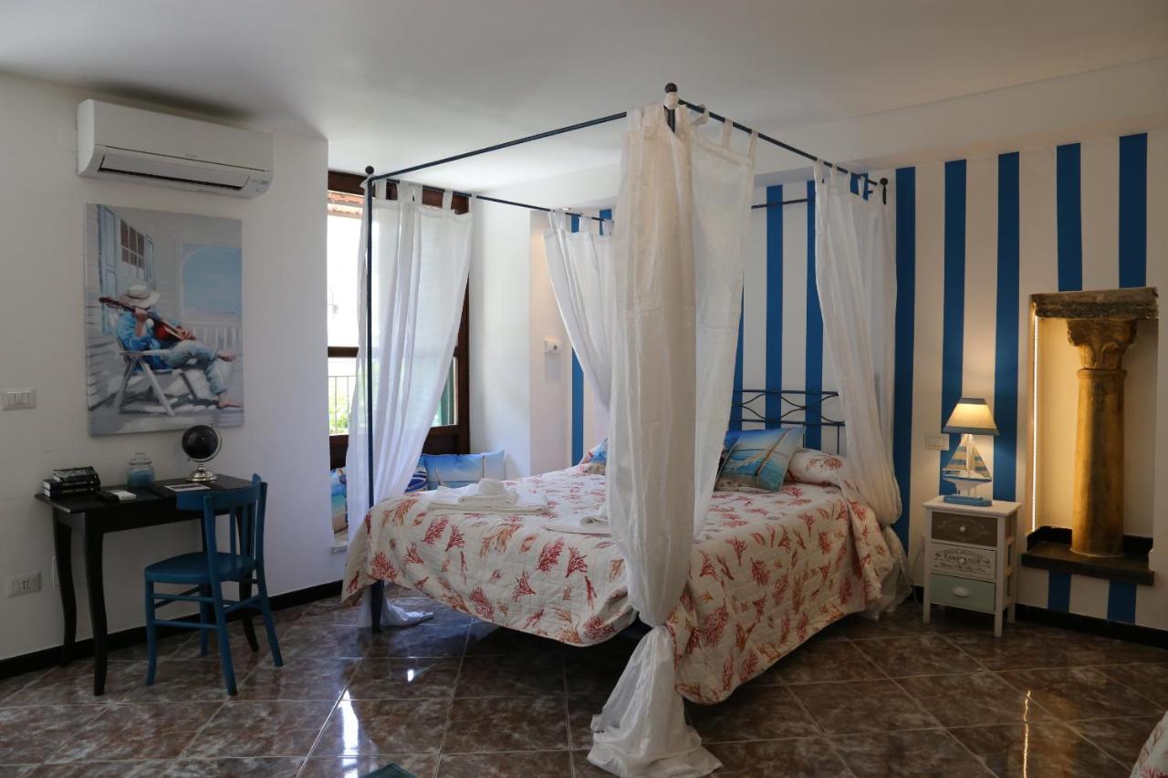 Albergo Del Centro Storico Salerno Exterior foto