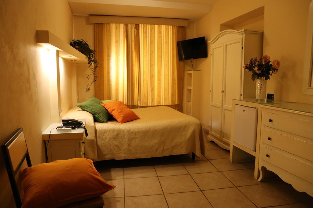 Albergo Del Centro Storico Salerno Exterior foto